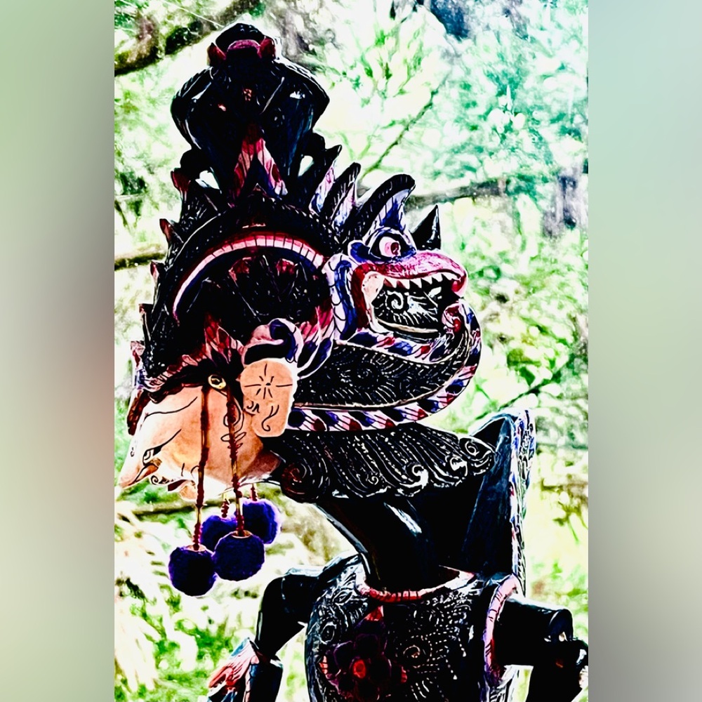 Vintage museum quality Indonesian articulated theatrical puppets +display stands